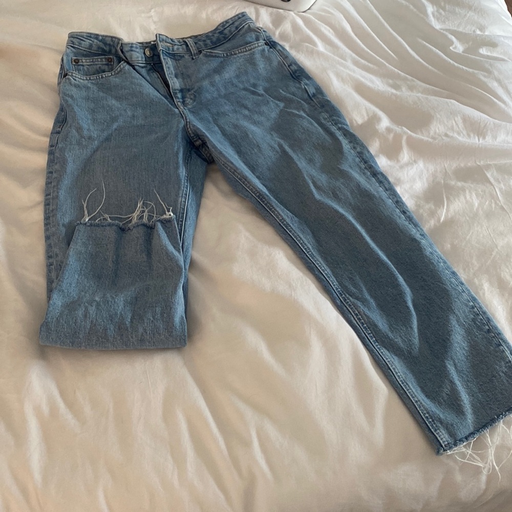 Top shop size 28 straight cropped jeans. Worn a handful of times